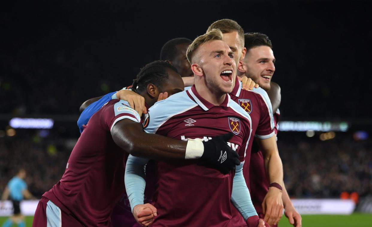 英雄联盟-包含转折点西汉姆完成体检；英超转会期攻防权衡；媒体盛赞；轮换策略成焦点的词条